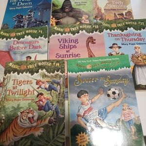 Magic Tree House bundle of 8 books